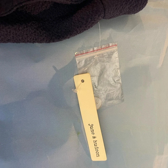 June & Hudson Ruffle Front Jumpsuit, Navy, Large, NWT​ - Picture 9 of 9